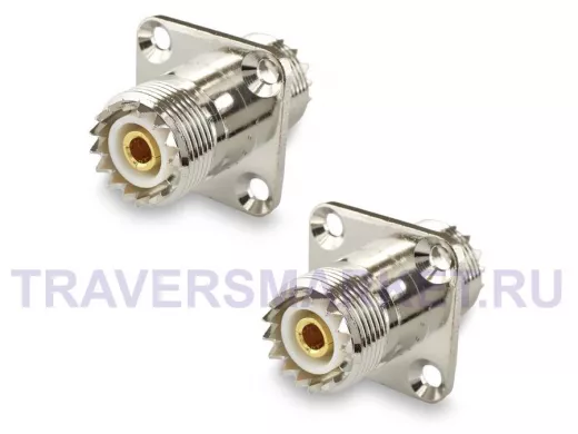 Переходник PL259(female)-PL259(female) на корпус, фланец, 4 отв. диам. 3,4 мм 18х18 мм